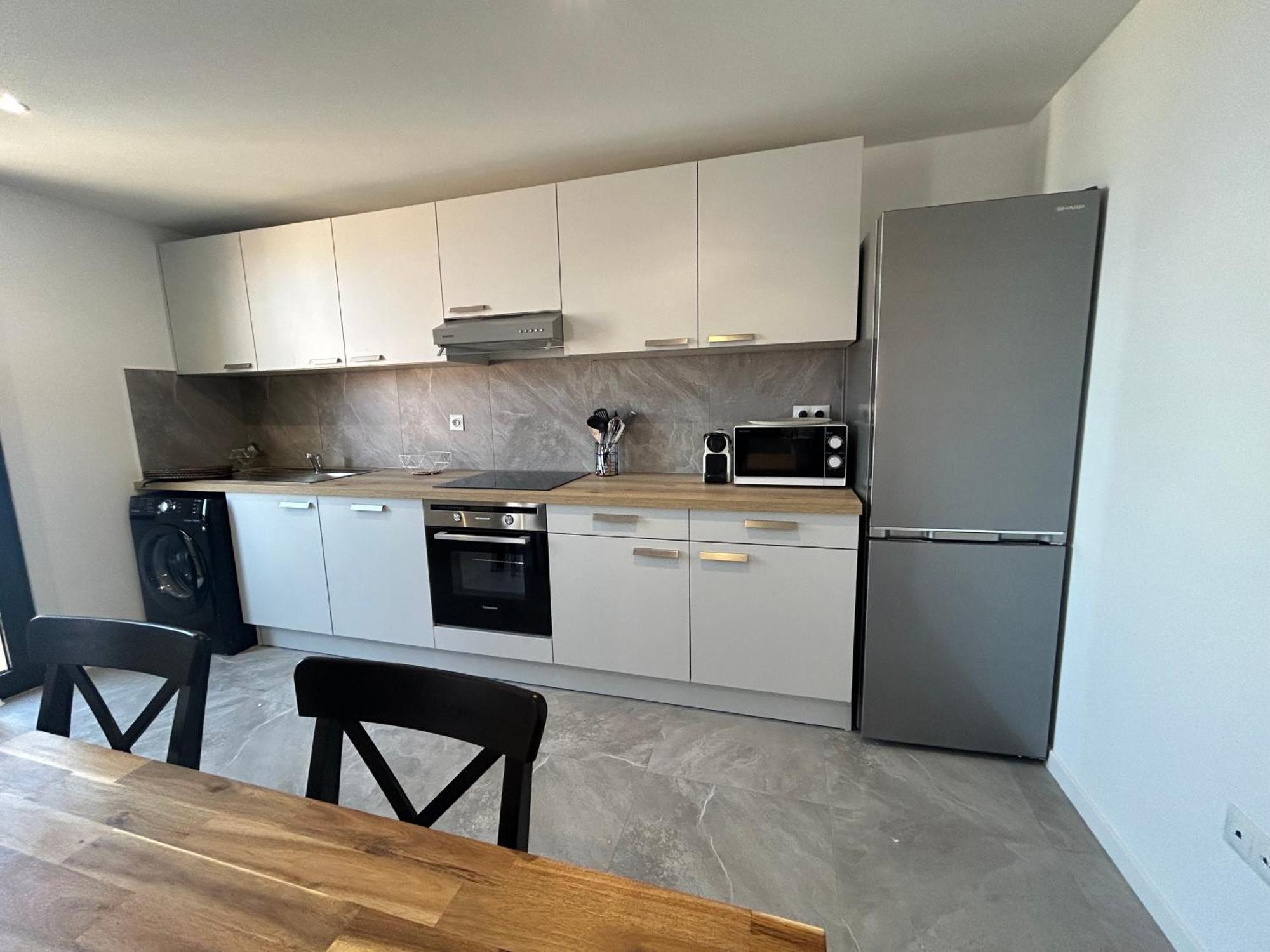 Residence "A Torbia" , 4 Appartements De 2 A 6 Personnes La Turbie Rom bilde
