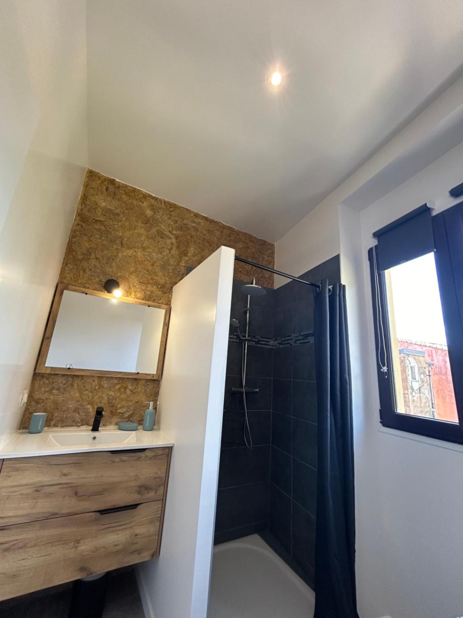 Residence "A Torbia" , 4 Appartements De 2 A 6 Personnes La Turbie Rom bilde