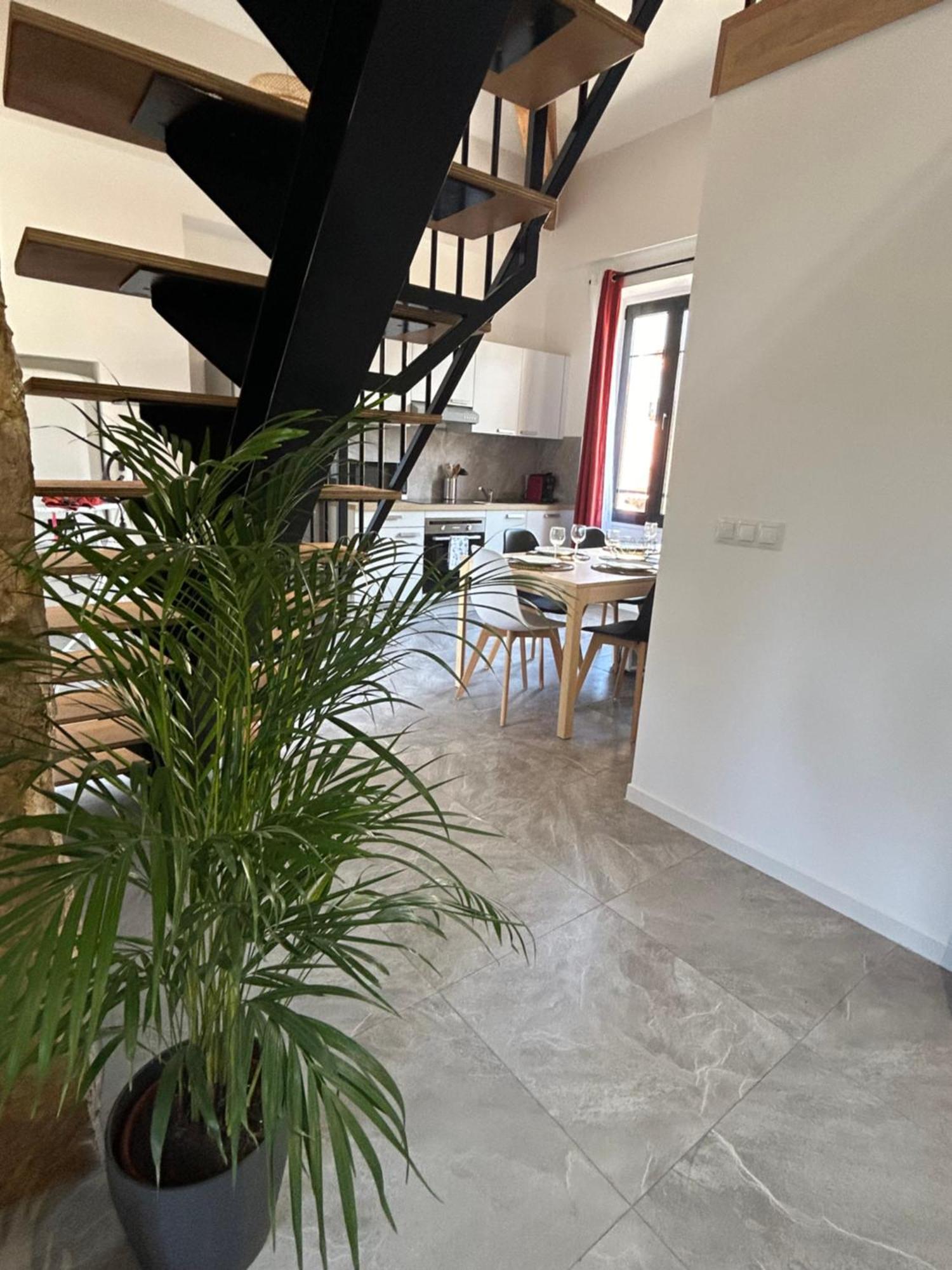 Residence "A Torbia" , 4 Appartements De 2 A 6 Personnes La Turbie Rom bilde